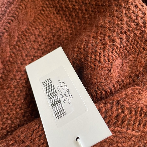 New Women's Reformation Dita Cable Alpaca Sweater - Picture 9 of 9